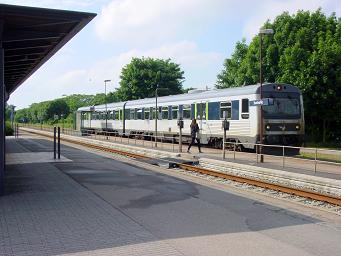 MR-tog på Svebølle Station d. 8. juni 2012 kl. 16.36